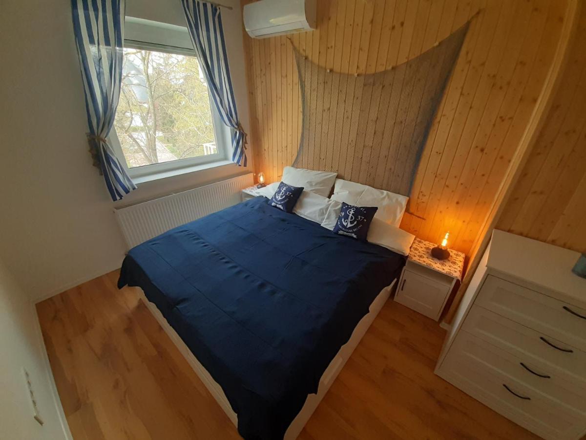 Admiral Apartman Mako Luaran gambar